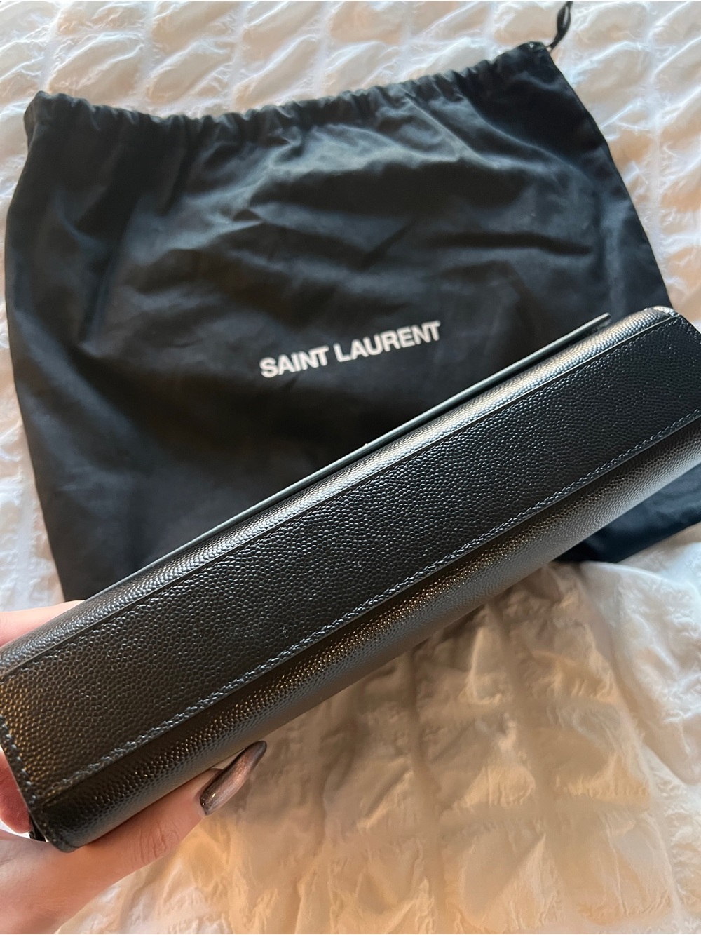 Saint Laurent Kate Black Leather Shoulder Bag with Gold YSL Logo - Picture 6 of 6